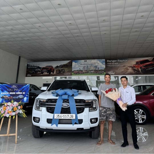 giao xe ford ninh bình